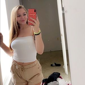 Meet your Posher, Josie